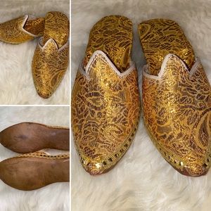 Vintage Arabian “I dream of Jeanie” like Shoes